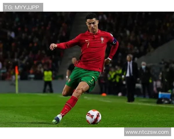 C罗传奇足坛之路：从天才少年到全球足球巨星的辉煌历程